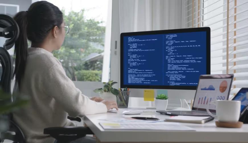 永福县企业数字化解决方案:机器学习赋能商业模式升级的核心路径